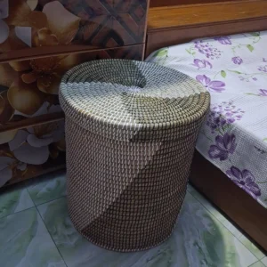 প্রিমিয়াম লন্ড্রি বাস্কেট বড় সাইজ উচ্চতা ( ২০ x ১৮ ইঞ্চি )